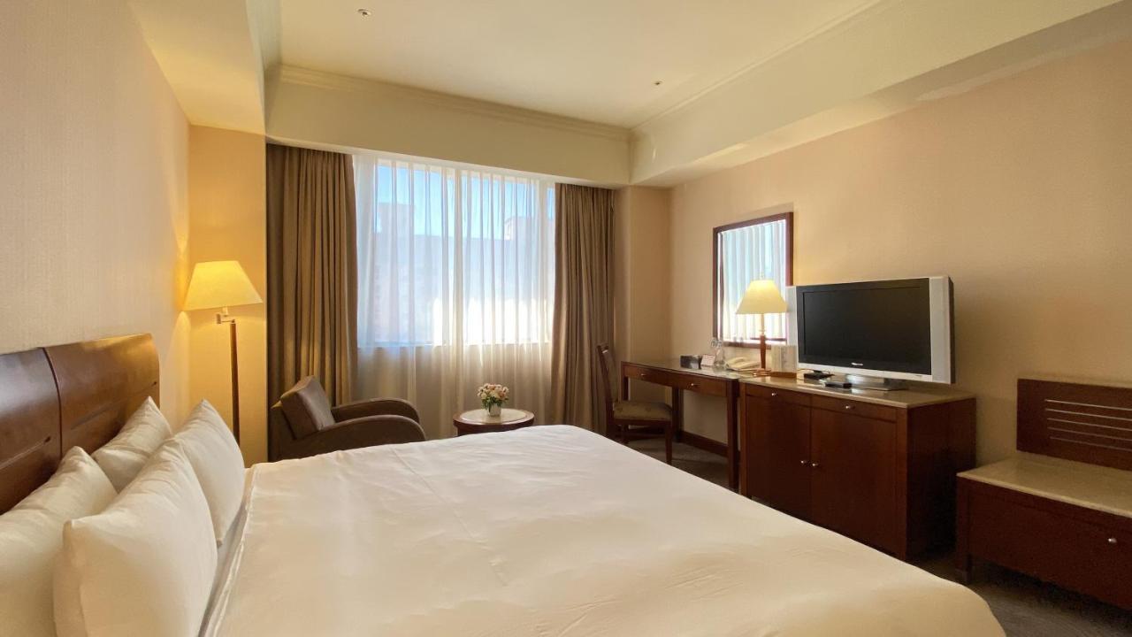 Monarch Plaza Hotel Taoyuan Luaran gambar